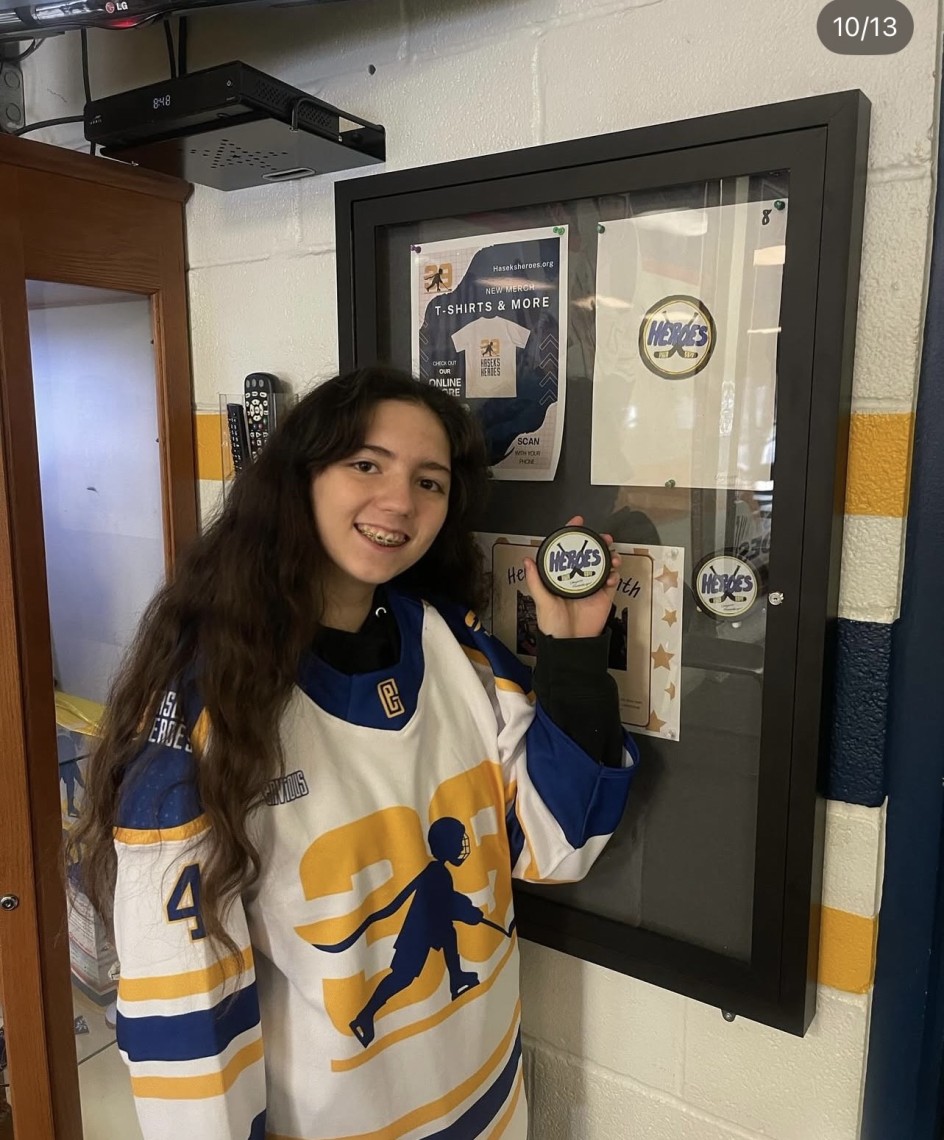 Hasek’s Heroes Puck Design Contest